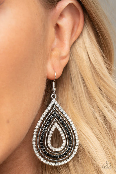 5th Avenue Attraction Black Earring