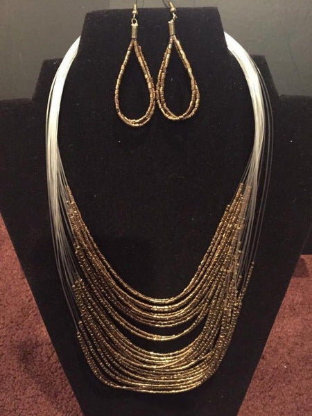Catwalk Queen - Brass Necklace