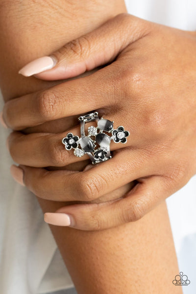 daisy delight black ring