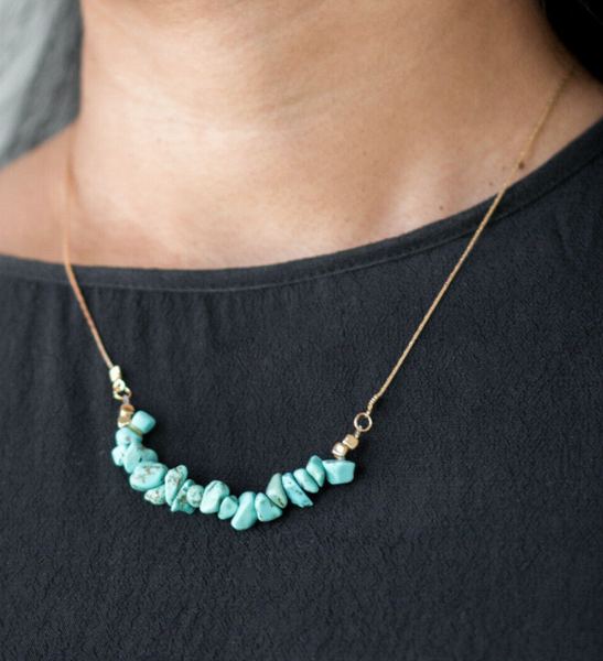 Back To Nature Blue Gold chain Necklace