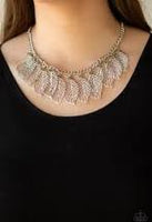 Feathery Foliage Green Necklace
