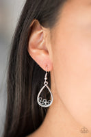 Raindrop Radiance - Black Earrings